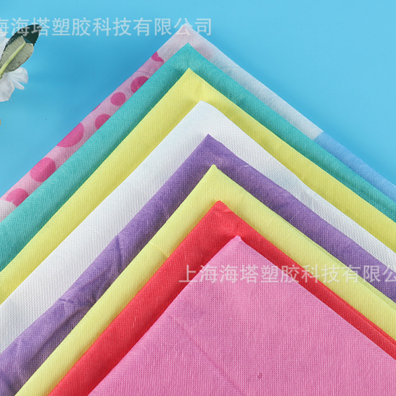 Kain bukan tenunan larut air pelekat sendiri